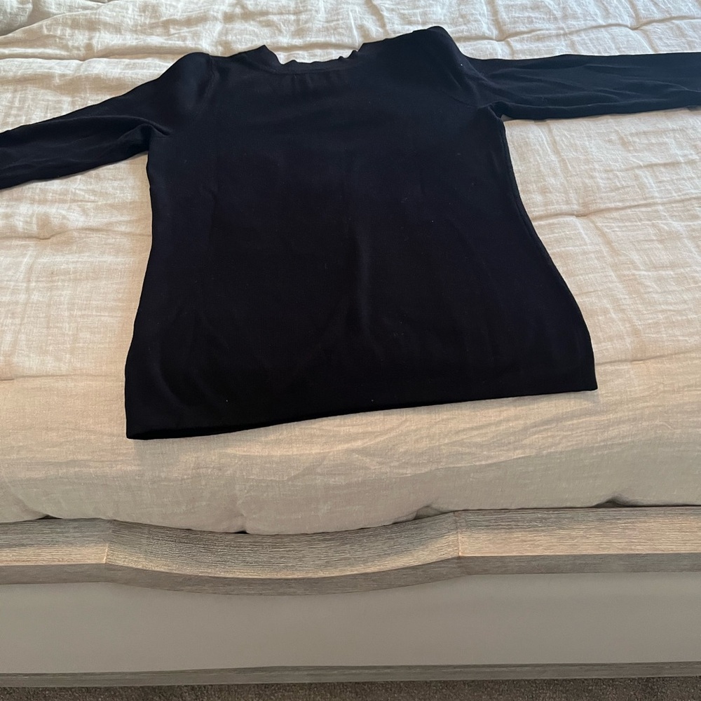 Black Long Sleeve Top
